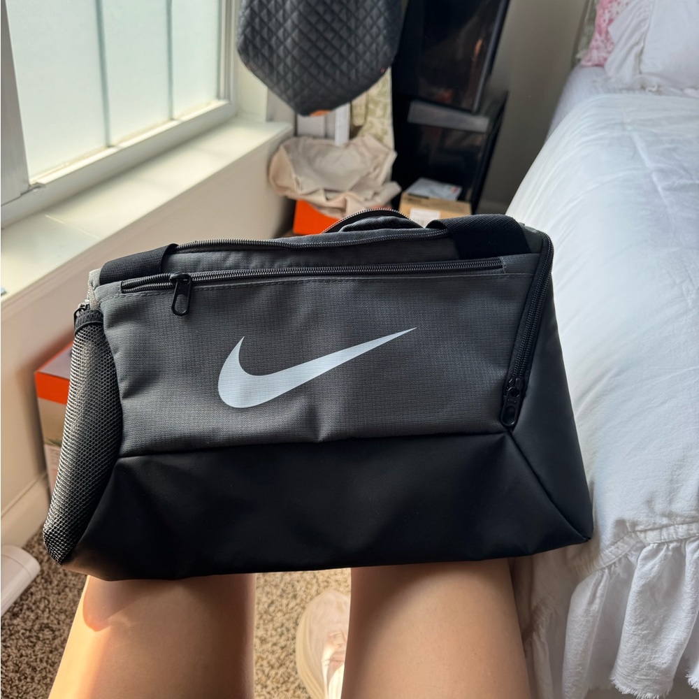 Nike Black and Gray Brasilia Duffel Bag